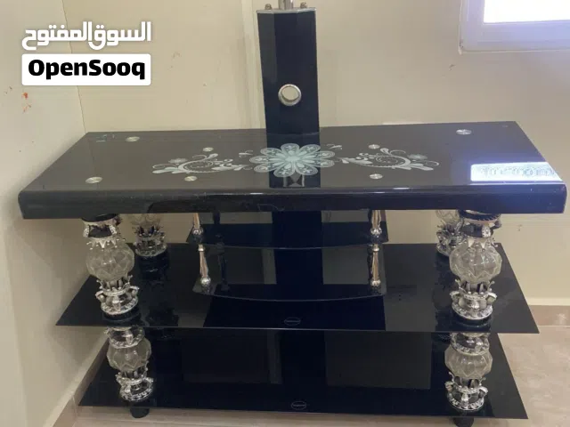 طاولة تلفزيون زجاجية للبيع