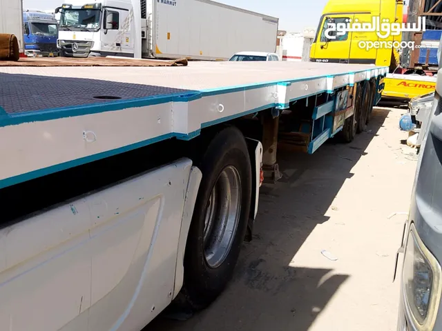 سطحه للبيع