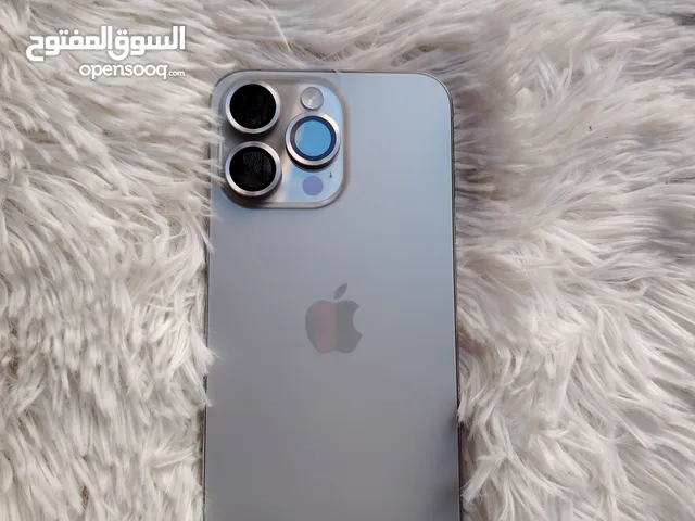 ايفون 15 برو ماكس لون تيتانيوم