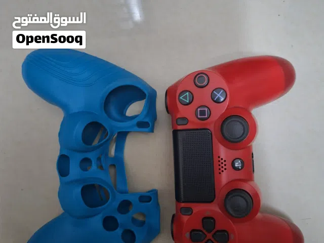 Ps4 Controller and Cover For Sale (Used)
