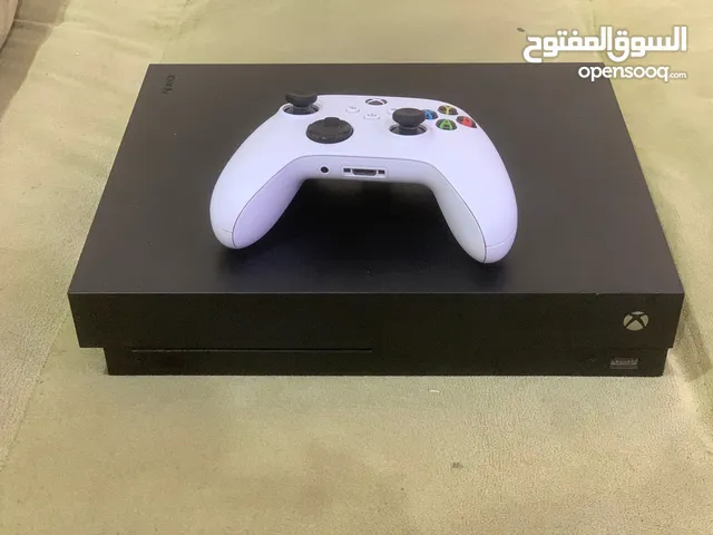 أجهزة ألعاب اكس بوكس ون اكس للبيع في السعودية