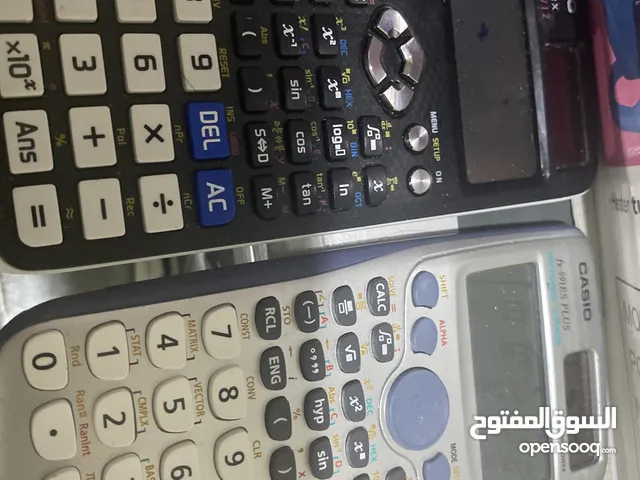 اله حاسبه للبيع ب 6 دنانير القطعتين اذا الوحده نتفاهم بالهاص