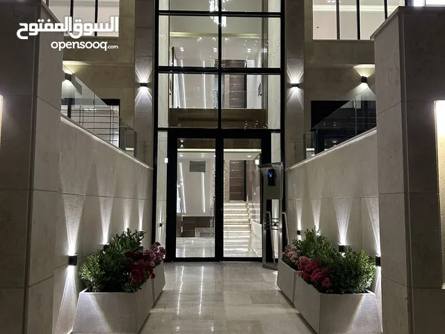 200 m2 3 Bedrooms Apartments for Sale in Amman Dahiet Al-Nakheel