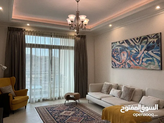 Cozy 1 bedroom apartment for daily rent شقة على إطلالة جميلة للإيجار اليومي في بوشر
