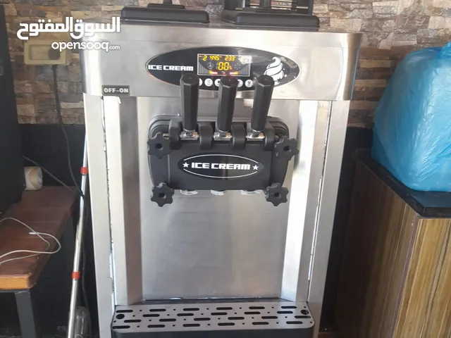 ماكينه بوظه للبيع استخدام بسيط