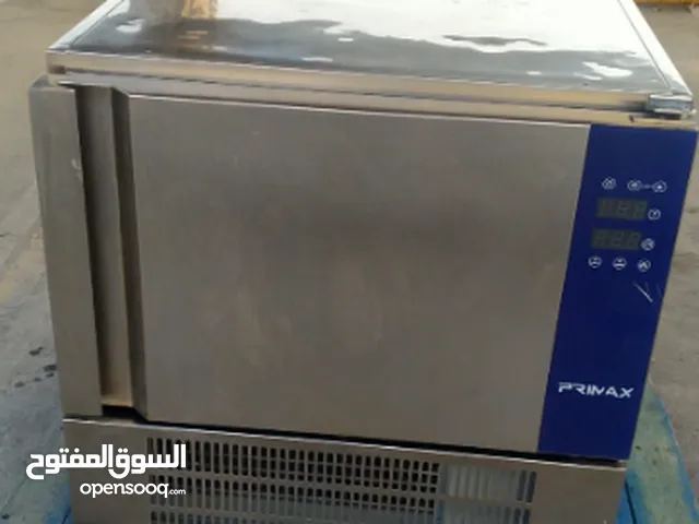 فريزر بلاست ماركة برايمكس BF905T للبيع الحجم: 820 مم (عرض) × 800 مم (عمق) × 850 مم (ارتفاع).
