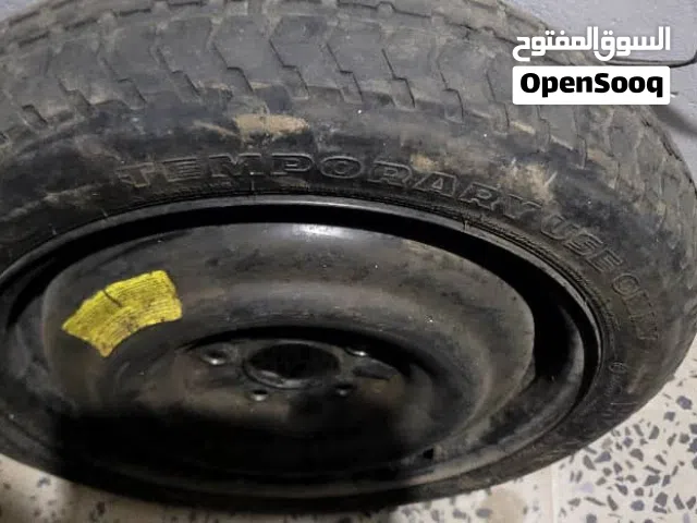 تاير للبيع وكاااله استبني معا الجنط وبسعر عررطه