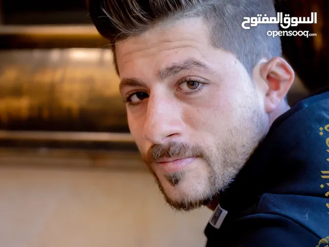 ثائر