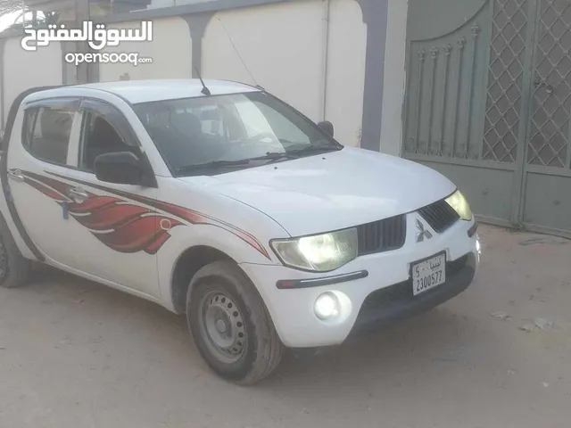 Used Mitsubishi Other in Tripoli