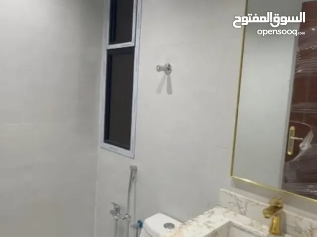 250 m2 5 Bedrooms Apartments for Rent in Tabuk Al Bawadi