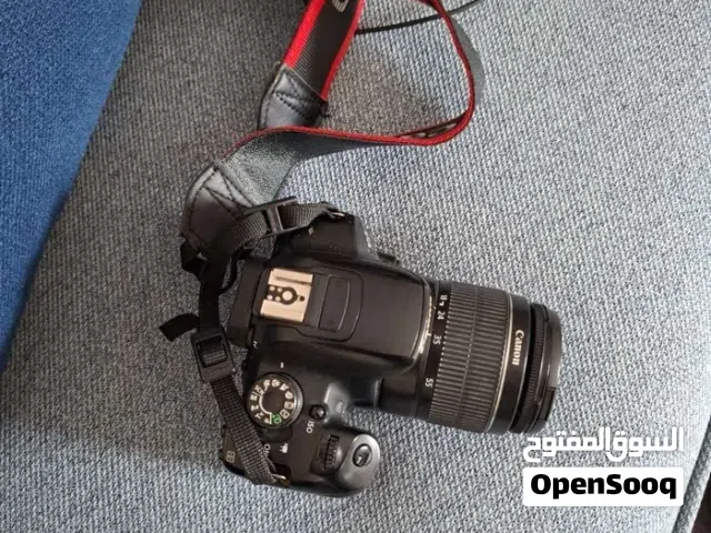 كاميرا كانون 700D