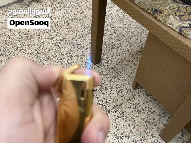 قداحه ذهبيه فخمه