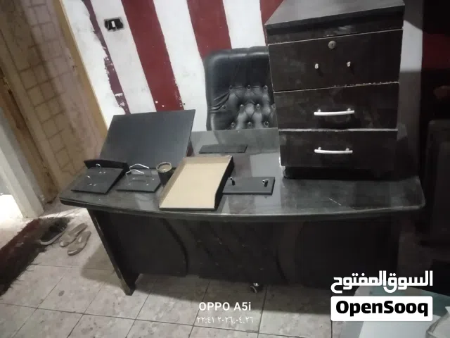 مكتب كامل بكرسي جلد