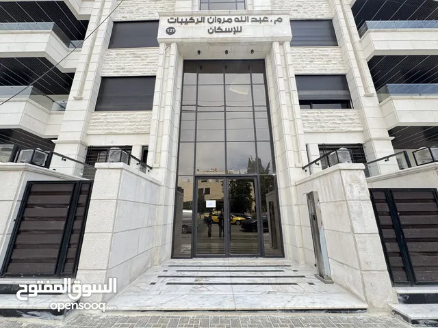 250 m2 4 Bedrooms Apartments for Sale in Amman Khalda