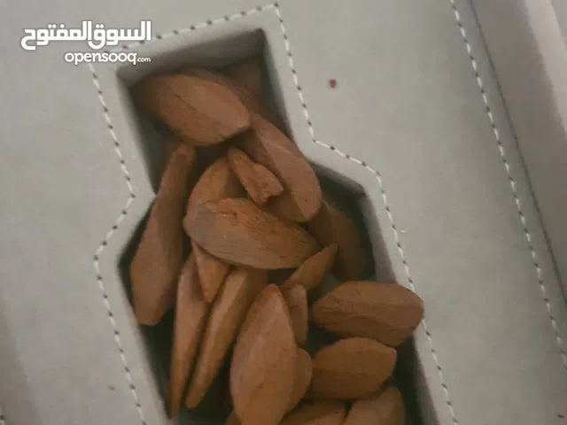 للبيع بخور اصلي بسعر كامل 25د