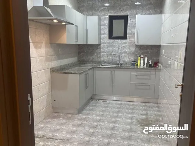 150m2 4 Bedrooms Apartments for Rent in Kuwait City Jaber Al Ahmed