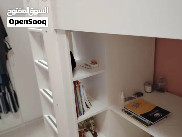 تخت ايكيا بسعر مغري