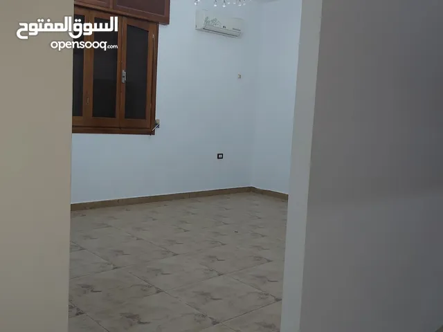 200 m2 3 Bedrooms Apartments for Rent in Tripoli Bab Al-Azizia