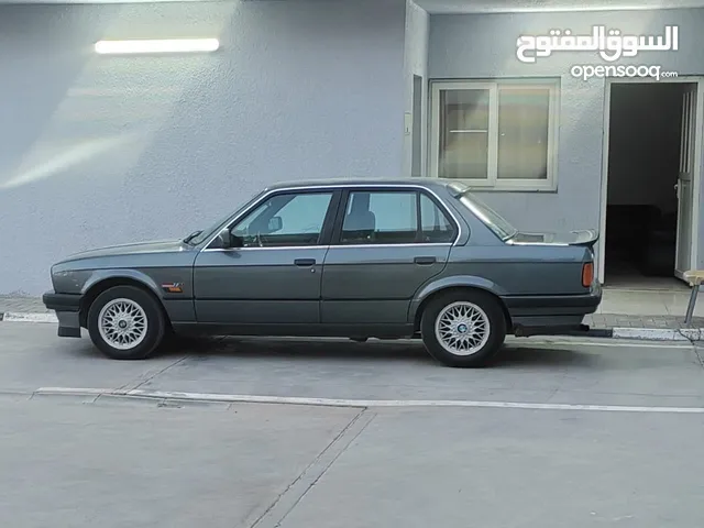 BMW 3 Series 1990 in Baghdad