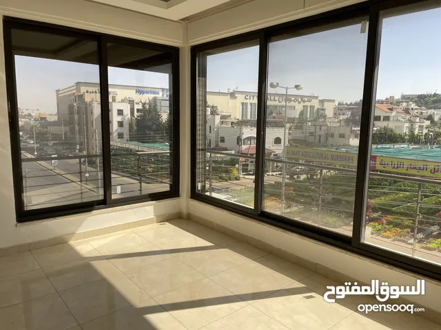 شقه 168 متر مميزه 3 نوم بالقرب من ستي مول