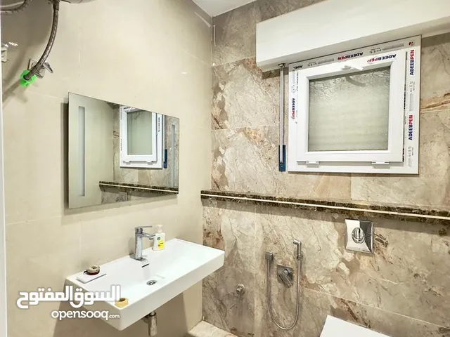 250m2 3 Bedrooms Villa for Rent in Tripoli Al-Serraj