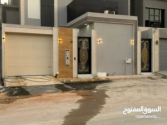 200 m2 5 Bedrooms Villa for Rent in Al Riyadh An Narjis