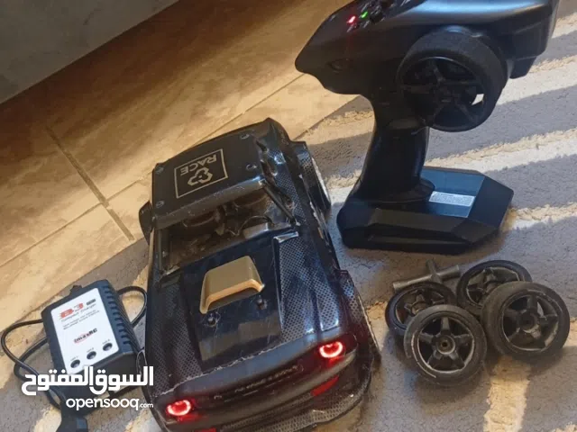 For sale or exchange  Fisca 1/16 Remote Control High Speed Car, 4WD RC Drifting Racing Cars Fast 20M