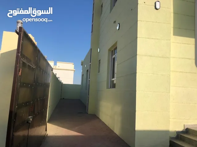 242m2 3 Bedrooms Townhouse for Sale in Al Batinah Liwa
