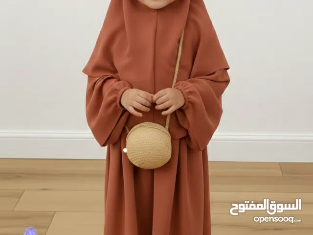 من 4 إلى 9 سنوات — 130دينار من 10 إلى 14 سنة — 140دينار  العمر المطلوب لمعرفة الوان متوفره له