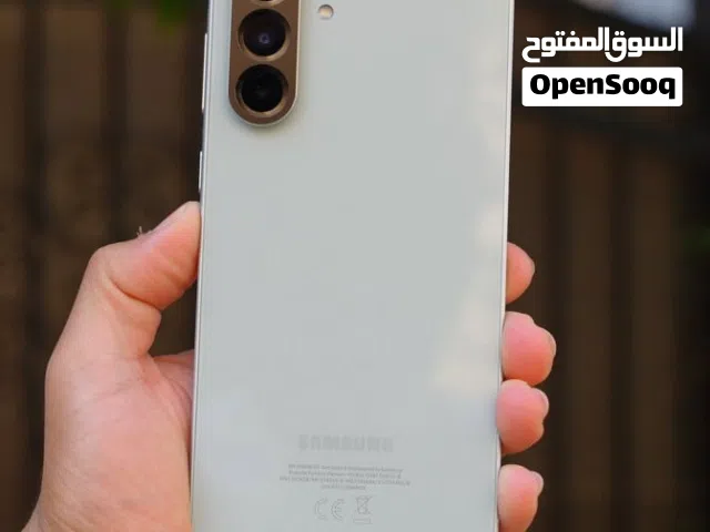 a56 جديد استعمال اسبوعين افاري ب بوكو x7pro او بوكو f6 او اي بوكو كويس يدعم 120