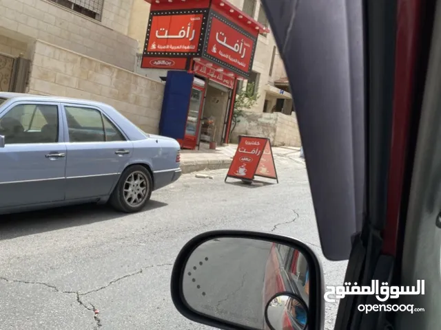 Unfurnished Shops in Amman Al-Jabal Al-Akhdar