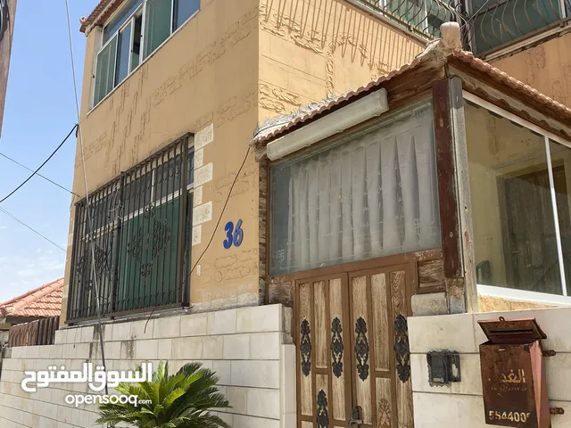 210 m2 5 Bedrooms Apartments for Sale in Zarqa Hay Al-Rasheed - Rusaifah