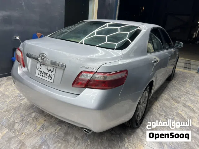 2009 تويوتا كامري XLE