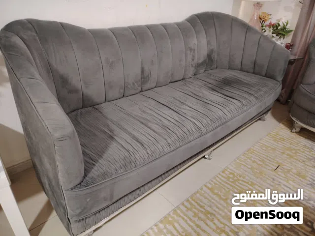 Beautiful 5 seater Sofa Set @ MSQ