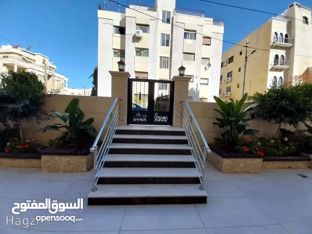 شقة فاخرة طابق  تسوية للبيع في ام اذينة بمساحة 190 ( Property ID : 30236 )