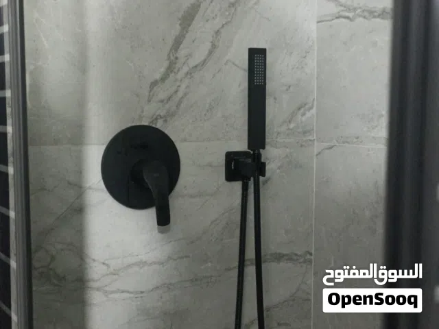 مواسرجي لدى مخيم الفارعة