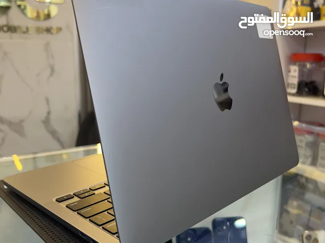 ‎‏MacBook Pro 2020 core i7 RAM 16GB  ‎ماك بوك برو المعالج i7 ذاكرة تخزين512 الرام  16جيجا مشحون 57