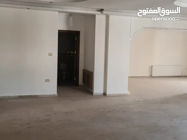 320 m2 4 Bedrooms Apartments for Sale in Amman Al Rabiah