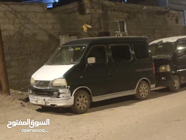 باص سوزوكي المرغوب اربعه بستون نضيف بودي وكاله ولا دحشه الون اخضر ب 6500سعودي من الاخر