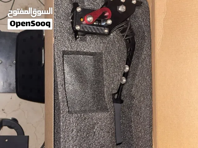 هاند بيرك يديد 100% شغال 100% يركب علا سوني و اكس بوكس و بيسي ما يعاني من اي شي