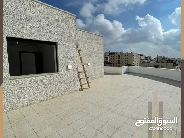 شقة طابق ثالث مع روف للبيع في خلدا بالقرب من المدارس المستقلة مساحة 287م