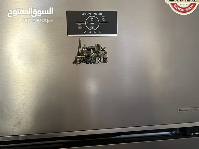 تلاجه بيكو استخدام جدا نضيف البيع لغرض السفر
