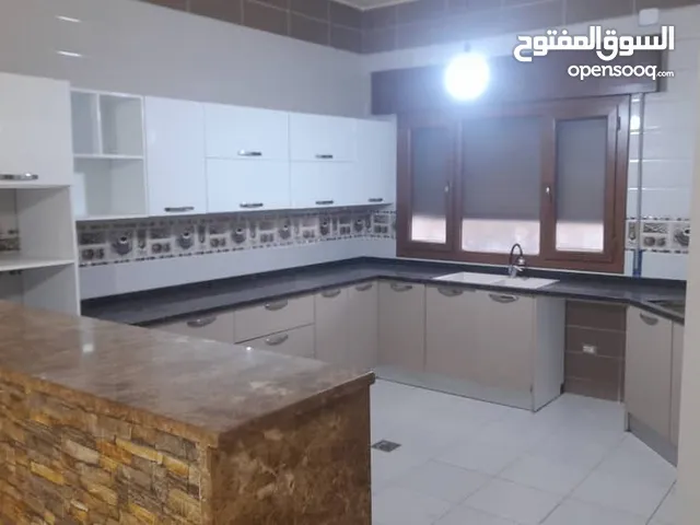 130 m2 3 Bedrooms Apartments for Rent in Tripoli Al-Nofliyen