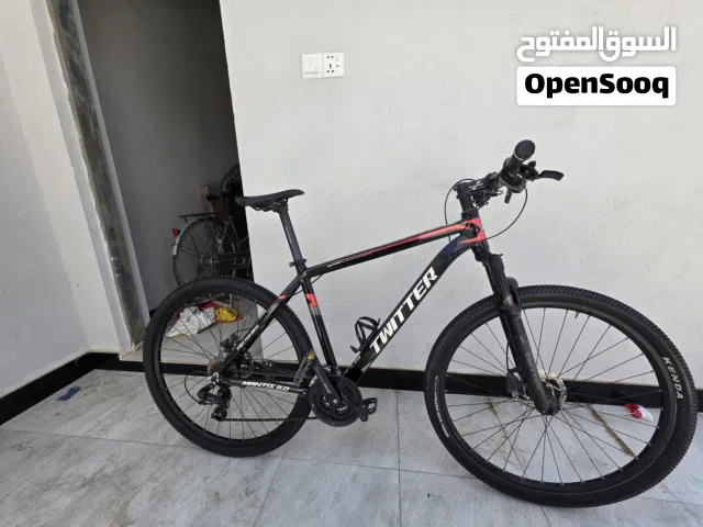 دراجة جبلية ماركة تويتر حجم L بريكات دهن وبدالة امامي وخلفي 8×3 شيمانو فريم المنيوم ودراجة بالكامل