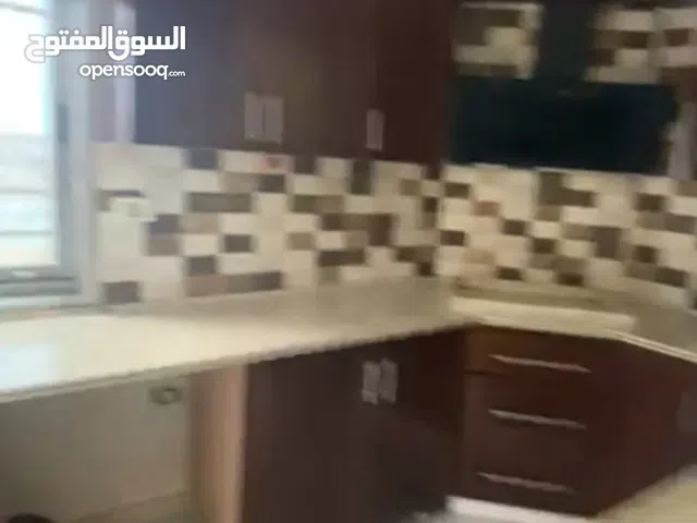 180 m2 3 Bedrooms Apartments for Sale in Ramallah and Al-Bireh Beitunia