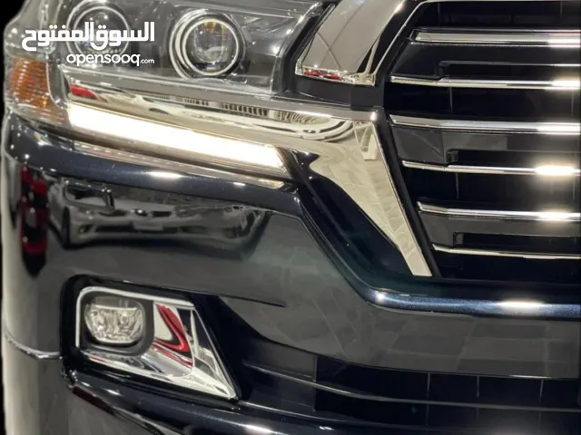 2017 تيوتا لاند كروزر فكس اس Land Cruiser VXS 5.7