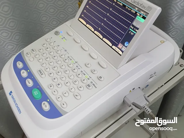 ECG machine Nihon Kohden