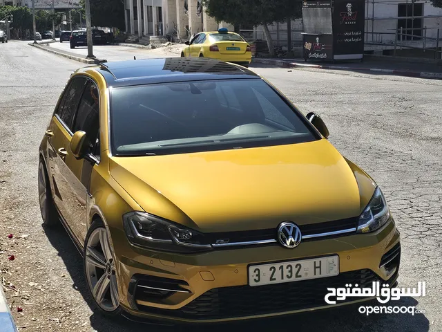 جولف ار لاين R-line 2018