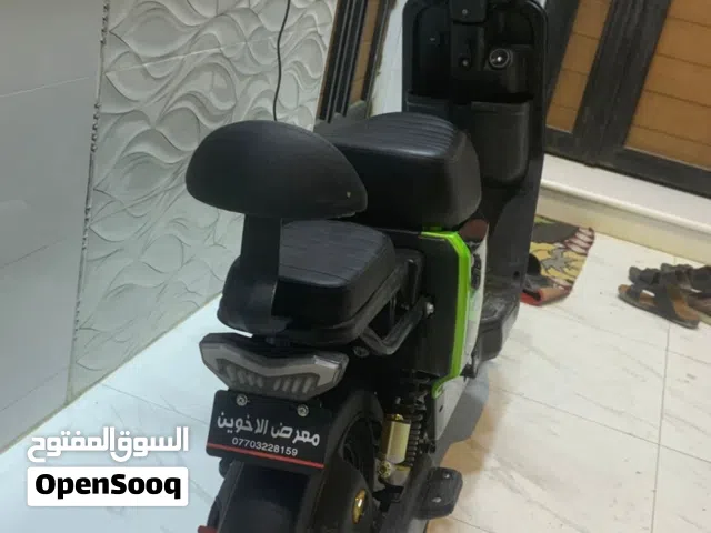 دراجة شحن r11 نضيفه فول كلشي مابيها موديل 2025 بيها باتري واحد منفوخ مابدله انه تجي وتتاكد بعينك
