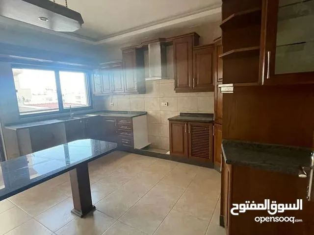 195m2 3 Bedrooms Apartments for Rent in Amman Tla' Ali